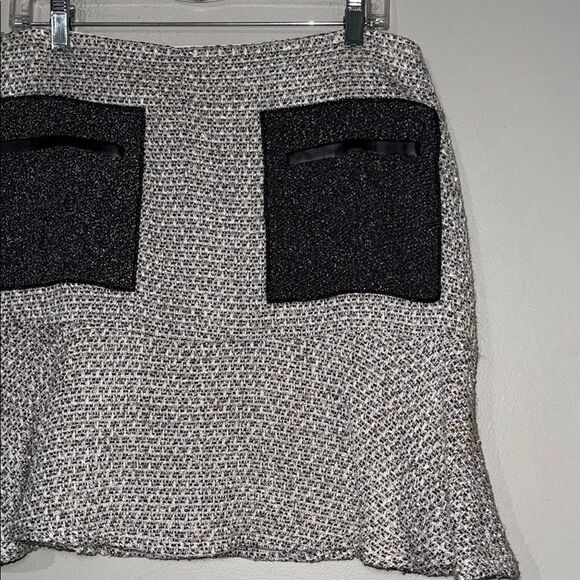 Ann Taylor Black and White A-Line Mini Skirt - Picture 2 of 11